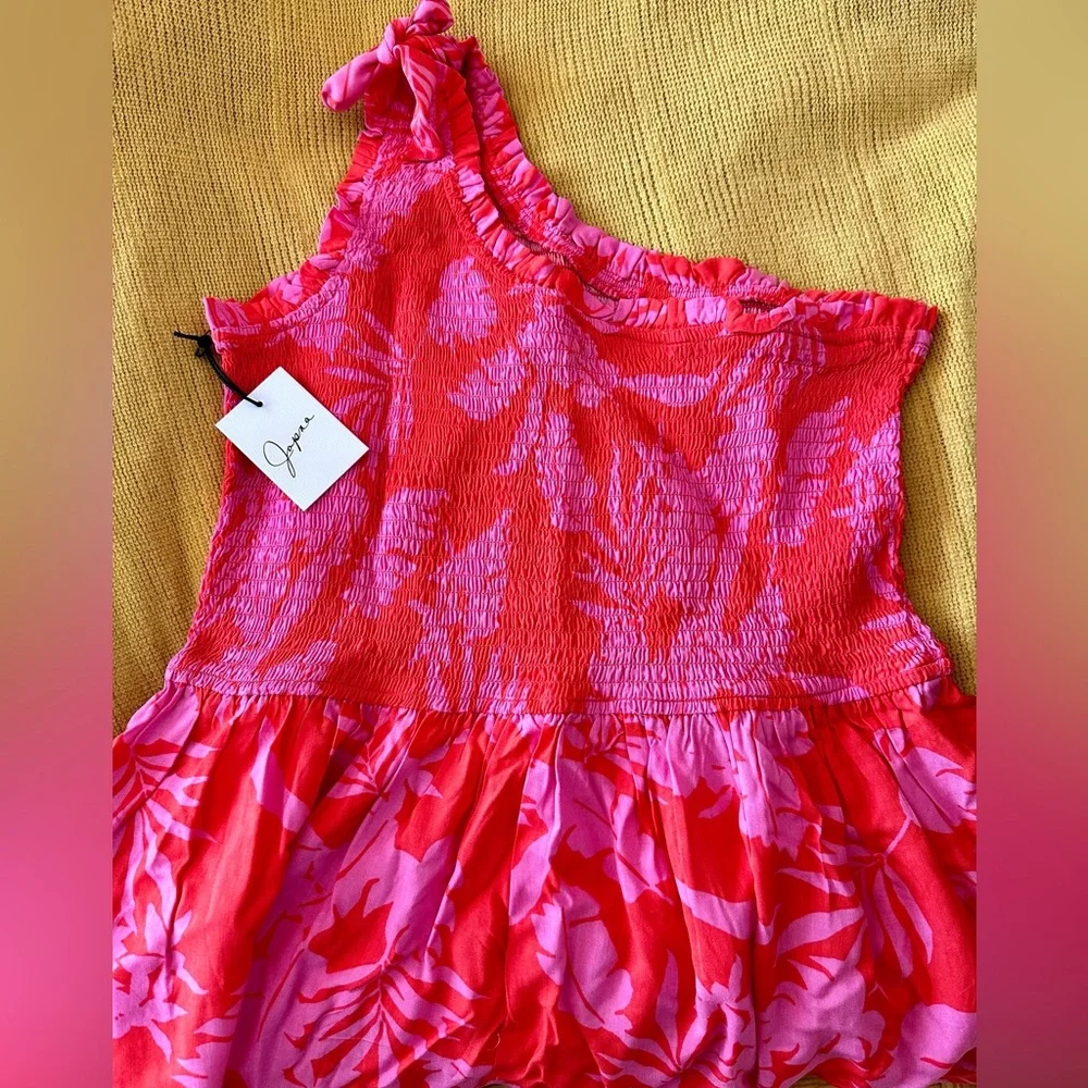 Beautiful One Shoulder Floral Dress - Picture 6 of 8